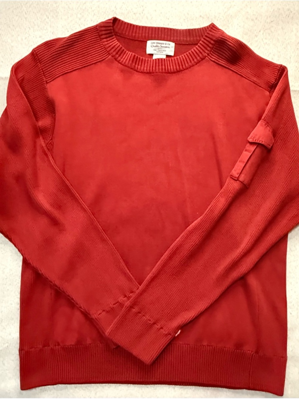 Levi’s Quality Sweaters Red Cotton Crewneck - Utility Pocket - Size L